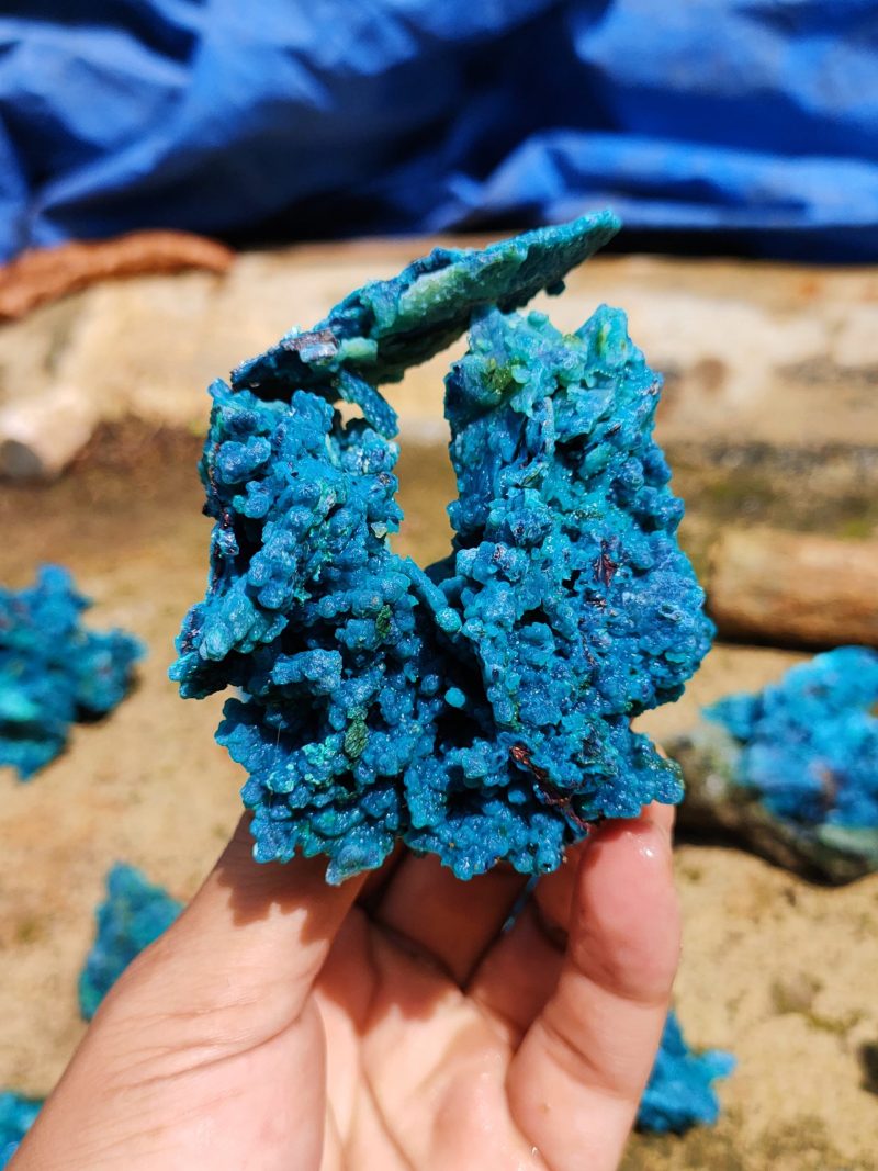 Mineral Specimen Crysocolla - Image 3