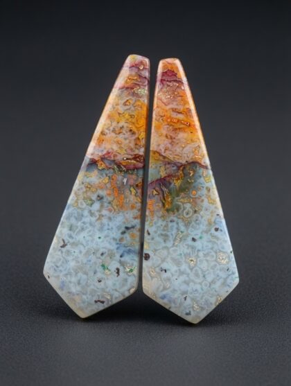 Chrysocolla Copper in chalcedony From Obi Island/Indonesia